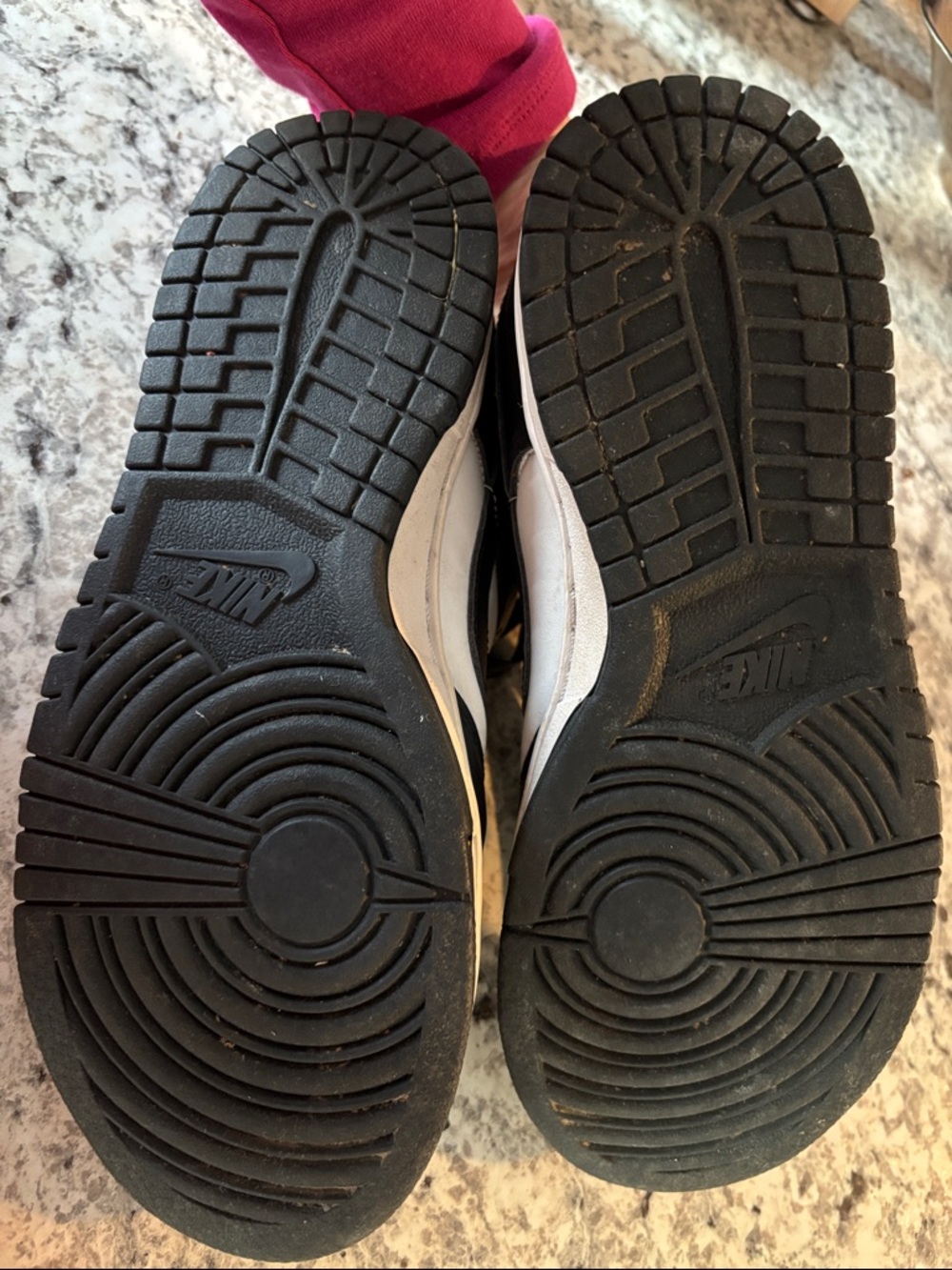 Nike Dunks Low - Picture 3 of 3